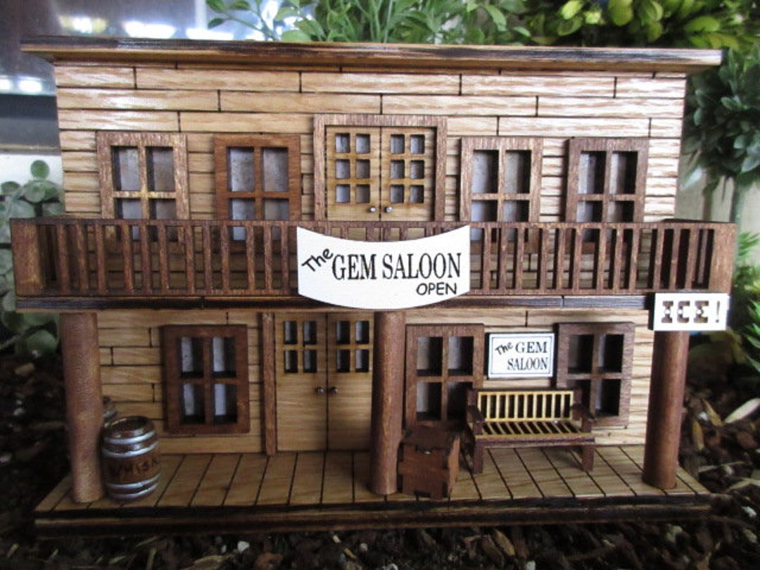 O Scale the Gem Saloon, Deadwood, Old West Miniature Rustic