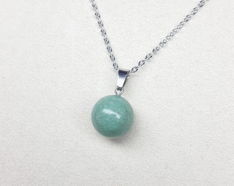 Aventurine necklace Green Crystal ball Aventurine pendant Aventurine jewelry Green stone pendant Green crystal Gemstone necklace Mom Gift