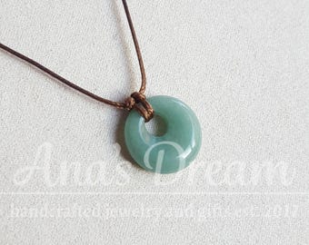 Aventurine necklace -Handmade crystal necklace -Adjustable black cord choker necklace -Hippie gemstone pendant -Minimalist boho necklace