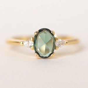 Green Sapphire Engagement Ring Oval Engagement Ring 3 Stone Rose Gold Ring Oval Rose Cut Sapphire Trilogy Ring the Amelia Ring Etsy Australia