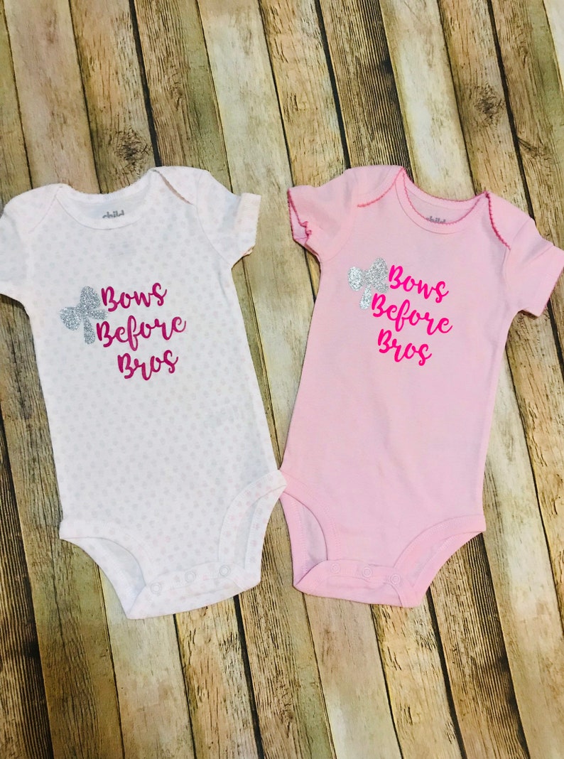 girlie outfit Bows Before Bros Baby Onesie \u00ae Baby Shower Gift Funny baby Onesie \u00ae baby girl Onesie \u00ae Baby Girl Outfit
