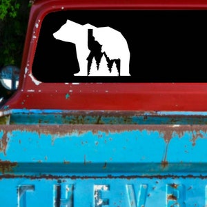 Idaho Aufkleber - Idaho Sticker - Idaho Bär mit Bäumen, ID 208 Bär Wald Wildtiere Außen Vinyl Aufkleber - Verschiedene Farben und Größen