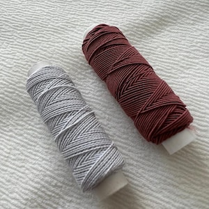 Shirring Shearing pack of 2 reels, White & Light Wine ,Elastic Thread 20 metre Spools , Sewing, Craft, Dress Making, Smocking Elastic