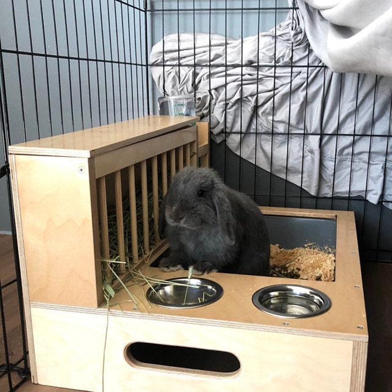 Nibbler Combo 4in1, bunny rabbit hay and food feeder with built in litter box and a free standing water bottle holder, hay rack, hay feeder image 9