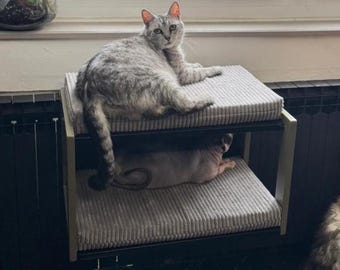 Toasty BigCat Twin Flat – legowisko dla kota na kaloryfer, wieszak w kolorze wrzosowym na dwóch poziomach z wygodnymi poduszkami
