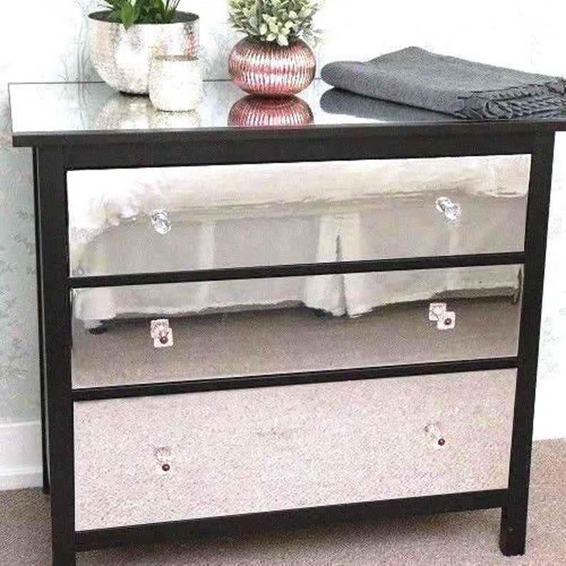 Pellicola autoadesiva in vinile effetto specchio argentato per mobili (1,5 m x 45 cm) immagine 1