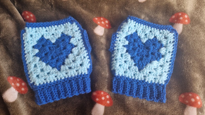 Handmade Blue Ocean Fingerless Heart Gloves / Arm Hand Warmers image 2