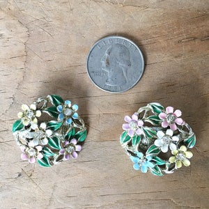 Vintage blue pink yellow green spring flower and rhinestone necklace and clip on earrings image 6