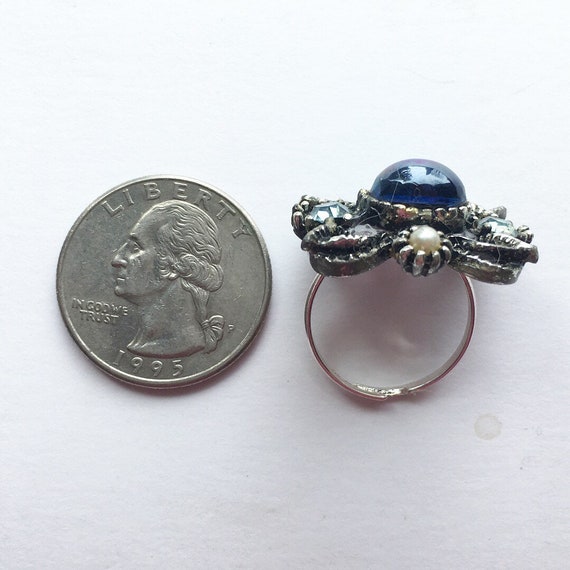 Beautiful vintage repuposed earring into a ring- … - image 4