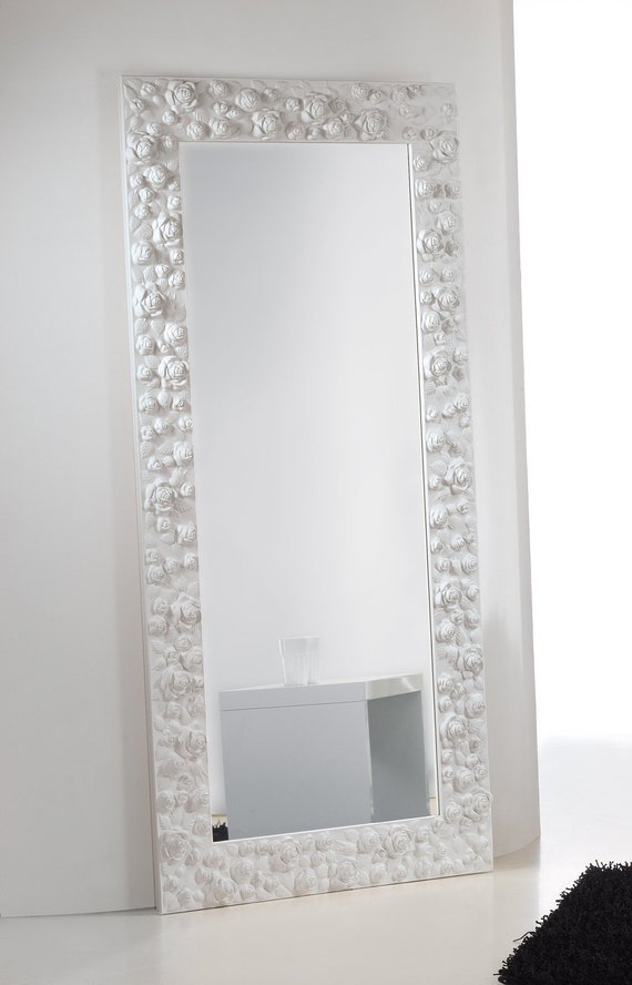 white wall mirror decor