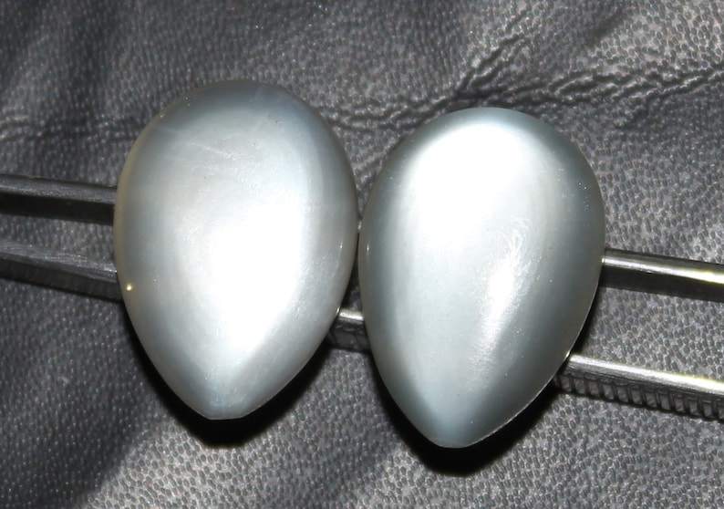 Natural moonstone Cabochon 24x17 mm Pear shape Matched Pair Handmade Loose AAA Gemstone For Making Earrings Flashy Moonstone Pair Gemstone
