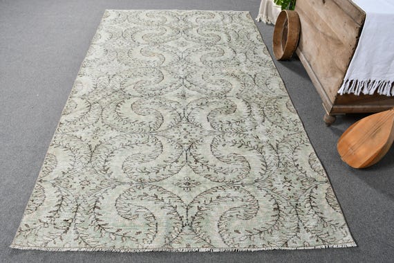 109×201 落ち着きベージュ　リーフ柄　トルコヴィンテージラグ 109×201 落ち着きベージュ リーフ柄 トルコヴィンテージラグ no,109