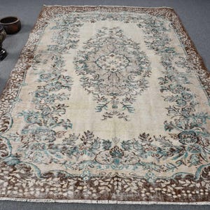 Vintage Turkish Rug, Antique Floral Carpet, 6x9ft Beige Living Room Rug, Oversize Turkish Carpet, Handmade Area Rug
