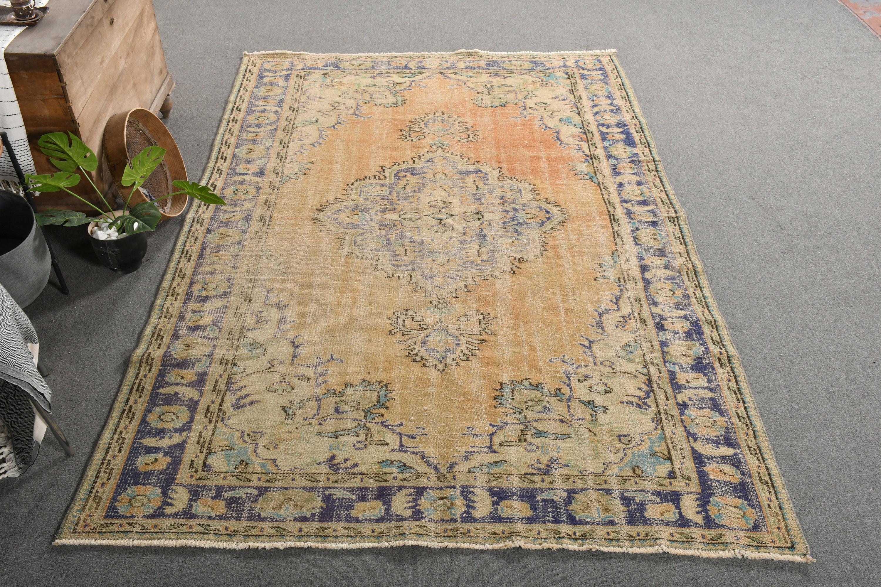 ヴィンテージ トルコ アナトリア ラグ 6 x 9 フィート、ハンドメイド