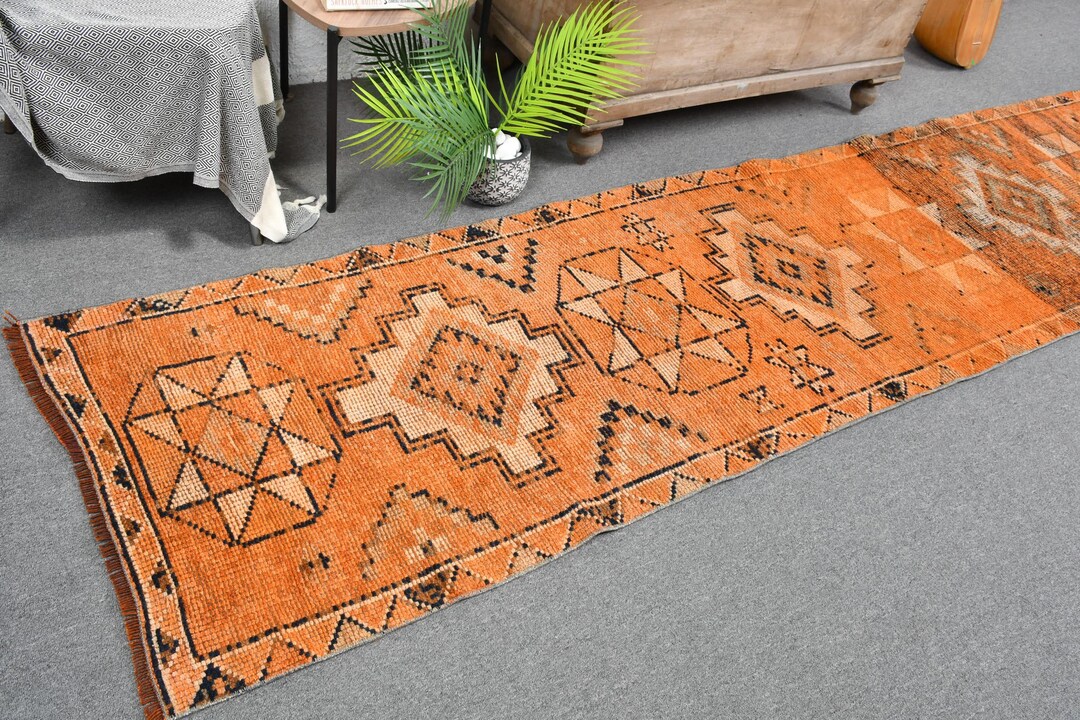 ヴィンテージ トルコ製ランナーラグ 79 x 314 cm 3 x 10フィート