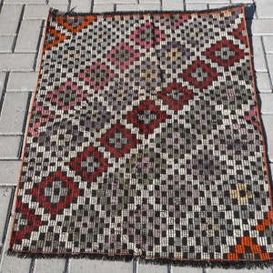 Vintage Kilim, Turkish Kilim, Small Kilim, Home Decor Kilim, 33x43 inches Beige Kilim, Organic Kilim, Gift Kilim,  9751