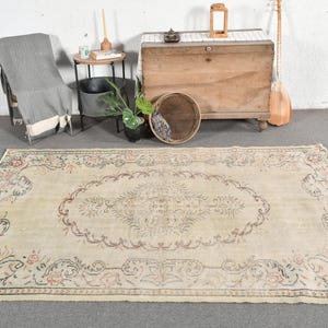 Vintage Turkish Rug, Large Anatolian Carpet, 5x8ft, Handmade Wool, Floral Patterns, Unique Home Decor