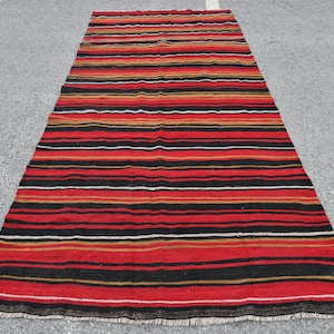 Vintage Kelim, Türkischer Kilim, Gestreifter Kelim, Großer Kelim, Kelim Kelim, Boho Kelim, Oversize Kelim, 150x330 cm Schwarz