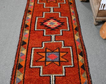 ヴィンテージ トルコ ラグ ランナー 85 x 350 cm、ピンク ボヘミアン