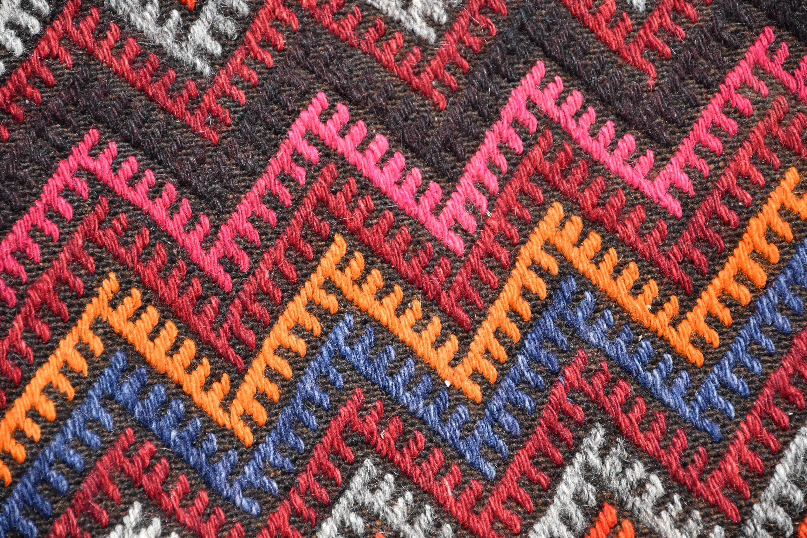 60×104 \"zig-zag” ViNTAGE TURKiSH RUG Vintage Turkish Area Rug, Zigzag Pattern, Multicolor, 5x8ft