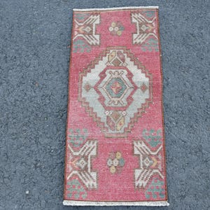 Turkish Rug, Small Rug, 1x3ft, Vintage Oushak Rug, Entryway Rug, Handmade Wool Rug, Oriental Rug, Door Mat, Organic Rug, Bohemian Decor