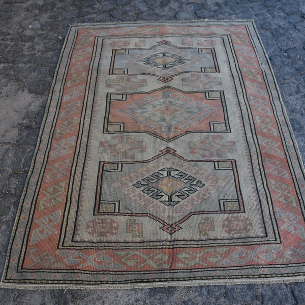 Turkish Rug, Vintage Rug, Oushak Rug, Antique Rug, 3.9x5.5'  Handmade Rug, SN-3313