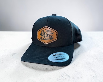 Gorra SnapBack Bombshell Pinup EOD