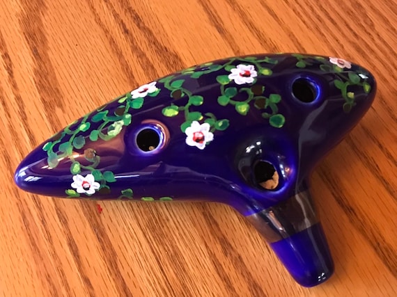 Hand-decorated Ceramic Zelda Ocarina Daisy Vine Design 