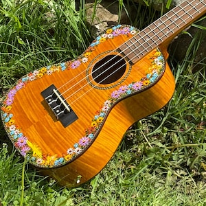 Hand-painted ukulele, deluxe gloss flame okoume wood: Wildflower Meadow Design