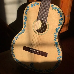 Hand-painted full-size classical guitar: Forget-me-not design