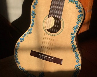 Hand-painted full-size classical guitar: Forget-me-not design