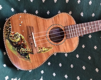 Hand-painted flame okoume ukulele: Sea Turtle Dream design