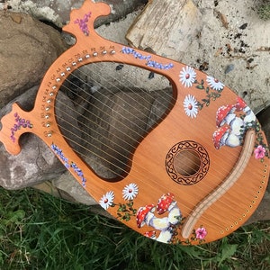 Hand-decorated Lyre Harp 16-string, mushroom and flower design image 4