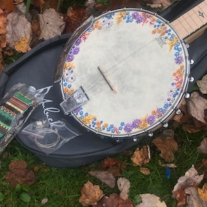 Open-back 5-string Banjo: Wildflower Meadow design image 5