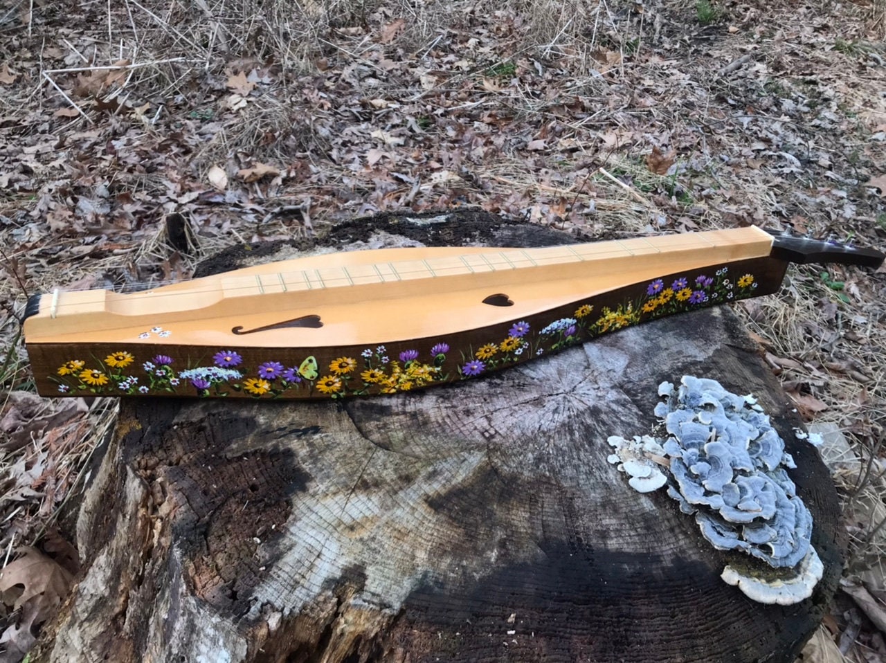 マウンテンダルシマー　mountain dulcimar made in ＵＳＡ The Dulcimer Shoppe Mountain View Arkansas | McSpadden Dulcimers