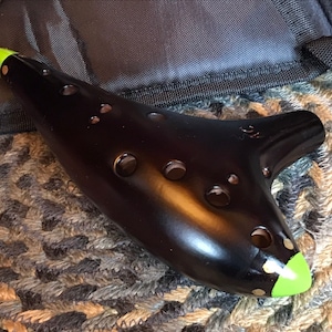 Hand-decorated ceramic ocarina - Chrysalis design