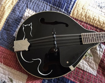 Hand-painted mandolin: CATtitude design