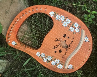 Hand-decorated Lyre Harp - 16-string, Edelweiss design