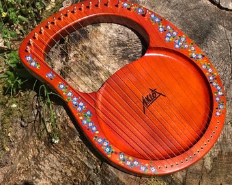 Hand-decorated Lyre Harp - 16-string, Bluets design
