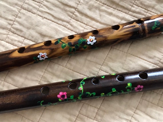 Flûte en bambou Conception de la vigne fleurie, flûte fabriquée en