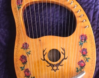Hand-decorated Lyre Harp - 16-string, Red Rose design