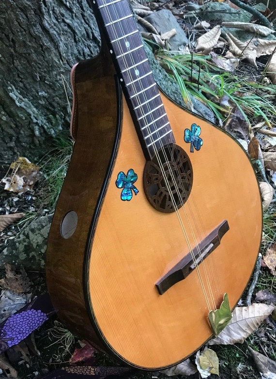 Bouzouki Irlandés De Concierto HORA - Madera Maciza, Lacado, Fabricado En Rumanía, Modelo M1090