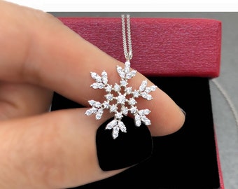 Snowflake store necklace argos