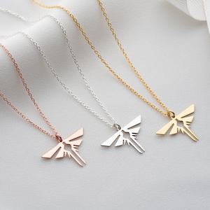 TLOU Movie Lover Gift Firefly Necklace The Last of Us Symbol TLOU Gold Bee Cosplay Necklace Abby Necklace The Last Of Us Merch TLOU Jewelry