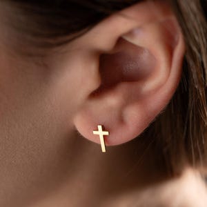 Gold Cross stud earrings, Dainty Stud Earrings Silver, Baptism Gift, Christian Jewelry, Cross earrings stud, Religious Stud Earrings