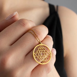 Silver Sri yantra necklace Sacred Geometry Necklace Ethnic Necklace Mandala Jewelry Talisman Pendant Shri Yantra Sri Yantra Pendant