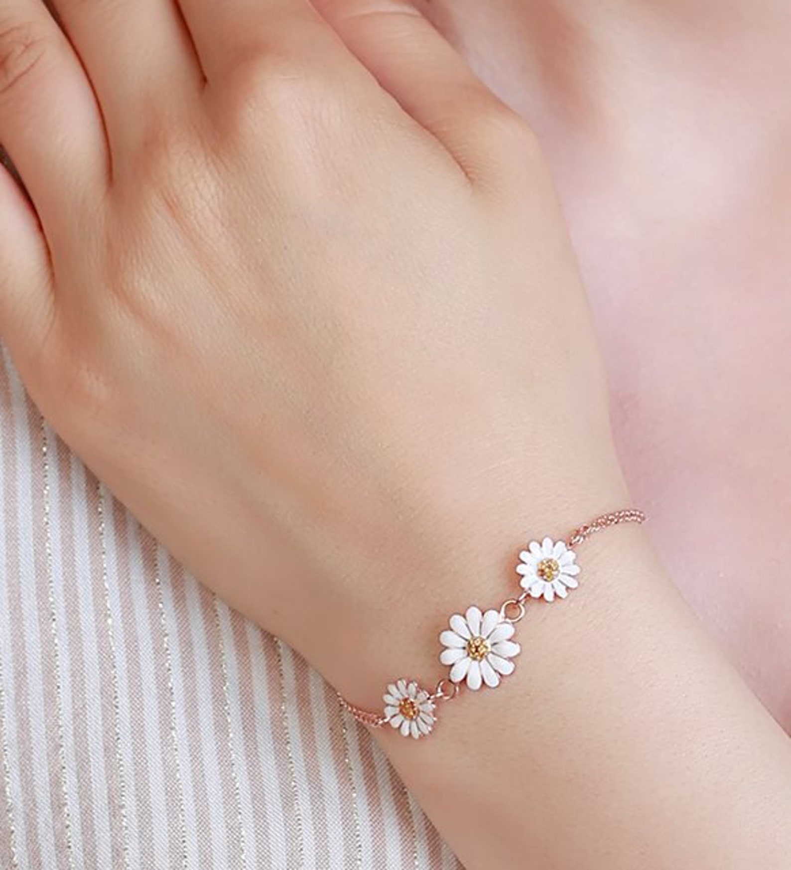 Silver Daisy Bracelets Flower Bracelet Mothers Day Gift Etsy UK