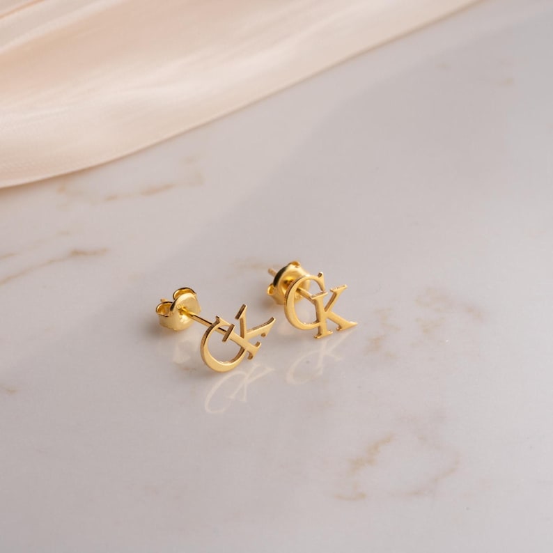 Left Side Intital R Interlocking Initals Custom Two Initial Earrings, Personalized Monogram Studs, Interlocking ...