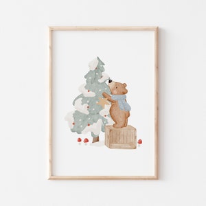 Weihnachtsposter Bär schmückt Weihnachtsbaum Weihnachten A4 Kinderposter Kinderzimmer Deko Weihnachtsgeschenk Poster Kinder Weihnachtsdeko