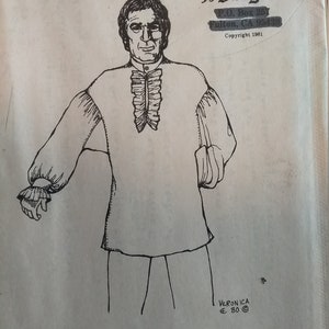 以下が含まれることがあります： フリル襟のついた初期のアメリカンシャツを着た男性の線画。白い背景に「The Original Early American Shirt sizes S-M-L-XL Green River Forge P.O. Box 257 Fulton, CA 95439 Copyright 1981 Veronica € 80」というテキストが書かれている